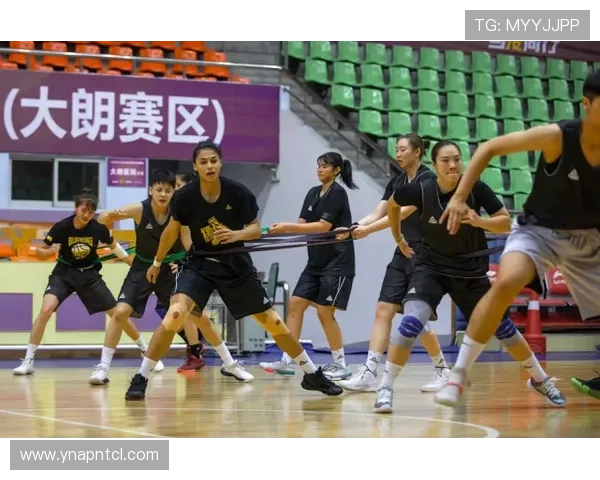 周秀英专访：从青涩球员到篮球教练的成长之路回顾